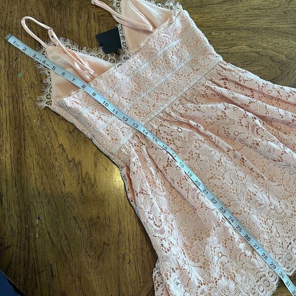 NBD REVOLVE Give It Up Light Pink Lace Mini Dress Woman’s Small NWT - Picture 6 of 16